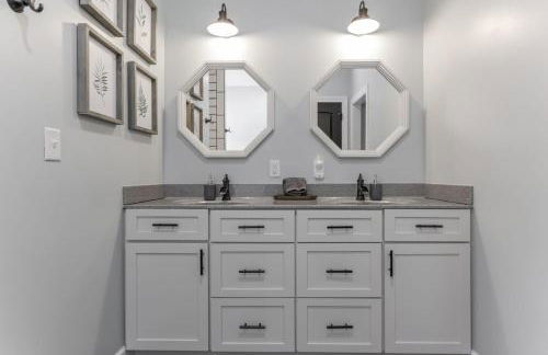 Serenity on Siverly by Purple Munky Hospitality - Foto 19