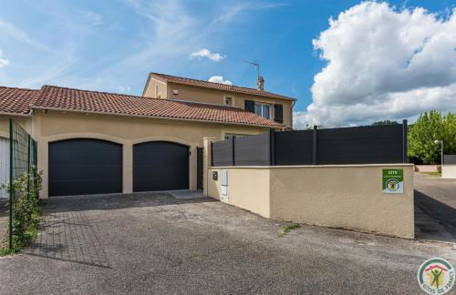 Villa des Oliviers Sublime villa avec piscine chauffée et privée et baby foot - Foto 42