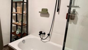 Moderne Fewo mit toller Aussicht - inmitten der Natur - Foto 4, towels, Shower