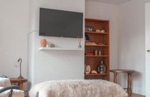 East Street Beach House - luxury living by the sea - Photo 35