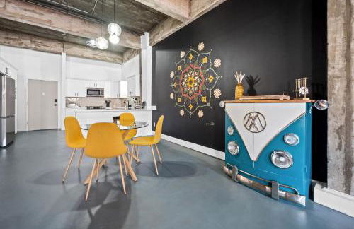 Charming Boho Loft on Historic Morris Ave - Foto 15