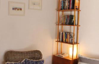 Gruissan Ayguades joli maisonnette 2 personnes, wifi gratuit - Photo 10