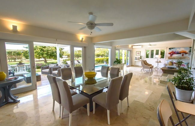 Private Villa with Pool and Golf Cart - Foto 8