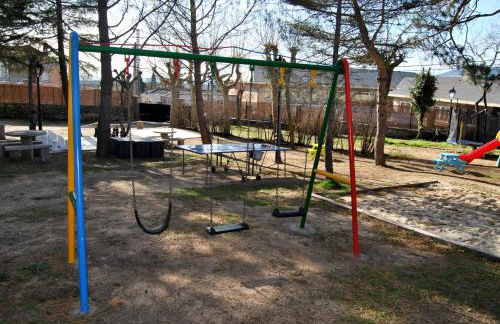 Casa Rural Villa Angeles con Piscina y Jacuzzi - Photo 15