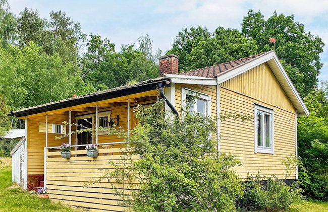 6 Person Holiday Home in Olofstrom - Photo 1