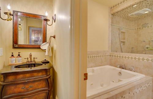 Cozy Abode with Yard about 1 Mi to Dtwn Summerville - Foto 21