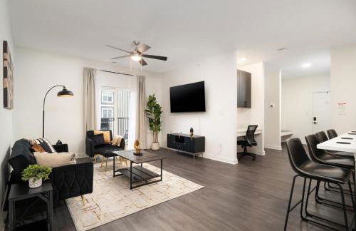 Sunrise Glow Spacious 2BR 2BA 2 King Beds Gym WFH - Foto 4