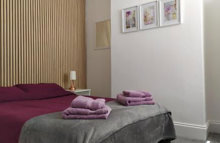 Home from Home near LFC & train station - Foto 19