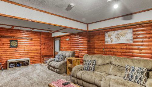 Mountain retreat w 2 fireplaces & lake - Foto 5