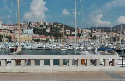 Case Vacanze Borgo Marina IMPERIA - Foto 50