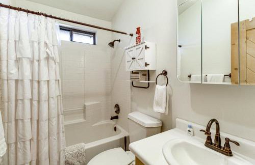 Hot Tub Ponderosa Paradise Overgaard Cabin - Foto 22