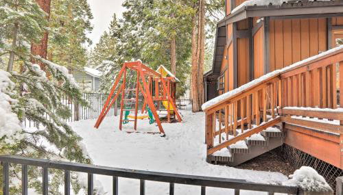 Lake Tahoe Family Home with Hot Tub and Game Room! - Foto 3