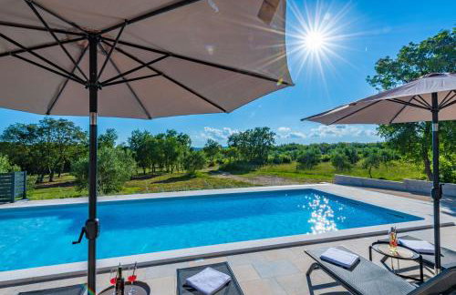 Villa Silente, modern and luxurious villa hugged by nature - Foto 10