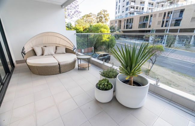 Beautiful 4BR Family Home With Patio and Parking! - Foto 48