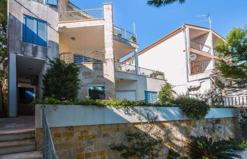 Apartments Katica - Photo 11