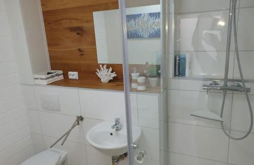 Privat Apartaments , eigene Eigang, eigene Badezimmer, und eigene Küche - Foto 2