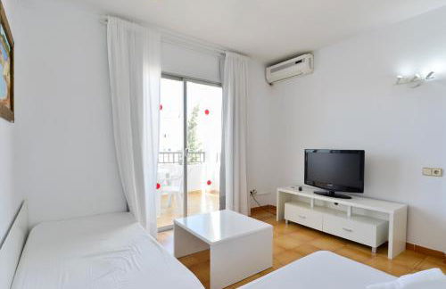 Apartamentos San Antonio Beach - Foto 40