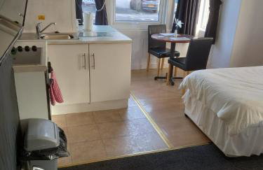 Norwyn Court Holiday Apartments - Foto 140