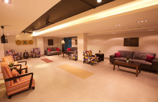Lujain Hotel Suites - Photo 3