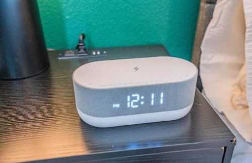 Trendy 1BD Walk to Westgate Pool Gym WD - Foto 36