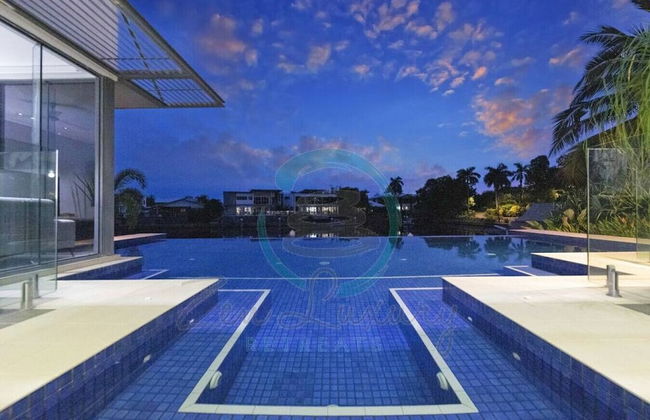 ZENLUX INFINITY - 4BR with Private Pool - Foto 28