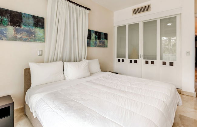 Watermark Luxury Oceanfront All Suite Hotel - Foto 3