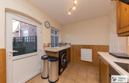 Rocester Rest close to Alton Towers & JCB, Netflix - Foto 21