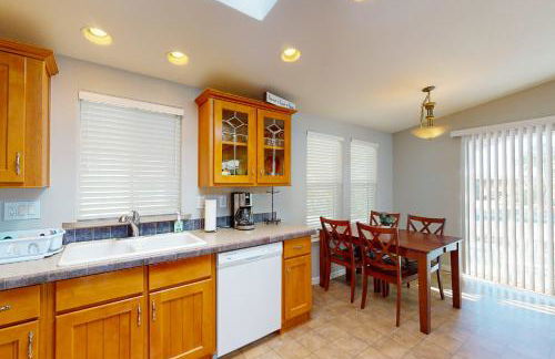 Pool and Hot Tub Access Lake Havasu Lakehouse - Foto 9