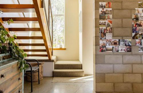 Mid Century Modern Family Home On 25 Acres! - Foto 18