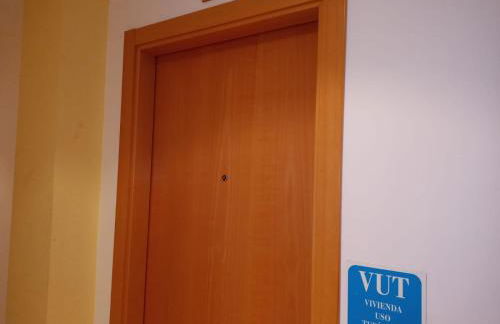 Apartamento Alcázar parking incluido VU-TERUEL-18-035 - Foto 42