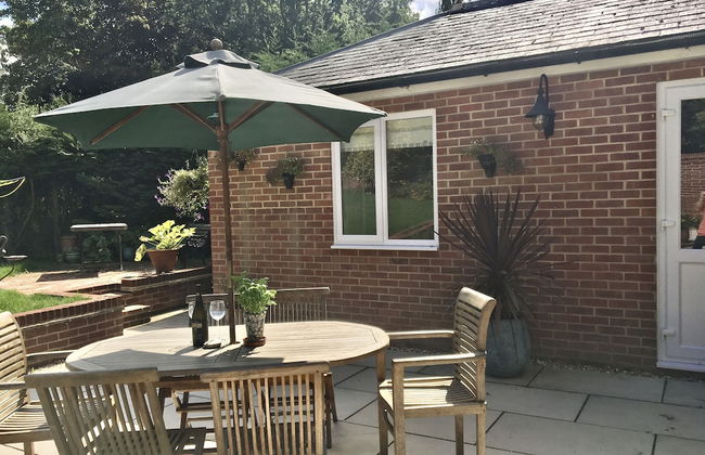 Charming 1-bedroom Apartment Near South Downs - Foto 12