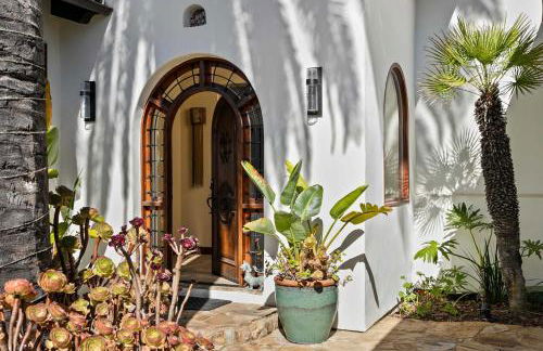 Timeless Spanish Villa with Panoramic Ocean Views - Foto 16