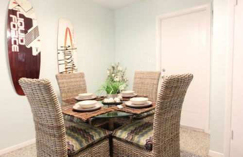 Vintage Vibes - Grill, Chill & Beach Thrills - Foto 15