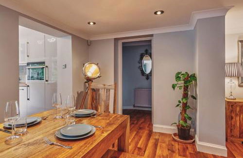 Loch Ness Mansion - Photo 23