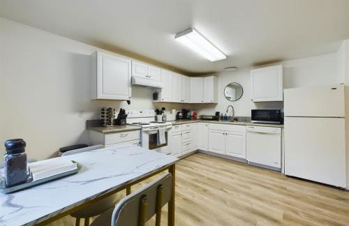 Ocean & Mountain View Home, near Downtown Juneau - Foto 37