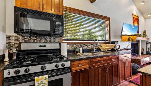 Delightful 1 bdrm Country Club Retreat with Mt Elden Views! - Foto 5