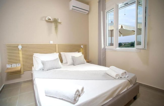 Rodou Suites and Villas - Photo 3