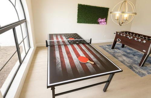 Relax & Play! 3BR Pool Home in Cape Coral - Pet-Friendly with Game Room - Foto 5