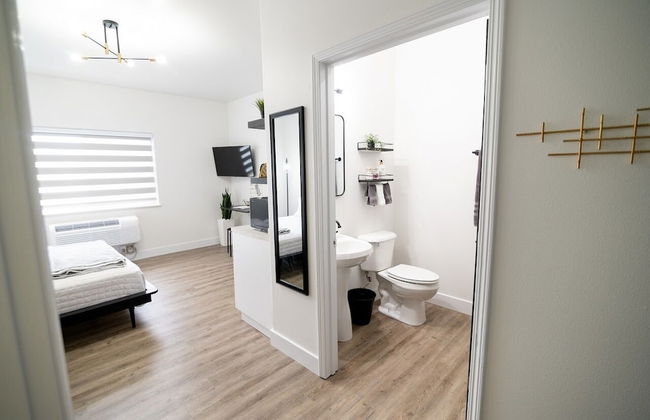 Conestoga Quarters - Photo 6