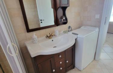 Το Μπαλκόνι της Ξανθής - Photo 21