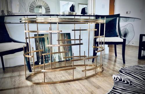 Luxury Nest in the City Glow - Foto 21