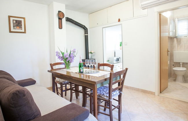 House With Large Garden, Right Next to the River - Foto 20