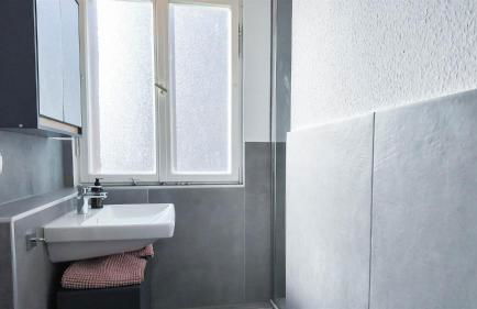 ALFA 4 Zimmer-Apartment Kornwestheim bei Stuttgart Zentral 5 Betten l Bad Küche WLAN WM l LANGZEITAUFENTHALTE l Bath Kitchen 5 Beds WIFI WM l LONG STAY - Foto 13