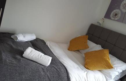 Goswick House - Entire 4Bed House Serviced Accommodation Newcastle FREE WIFI & FREE 2 OFF STREET PARKING SPACES UK - Foto 11