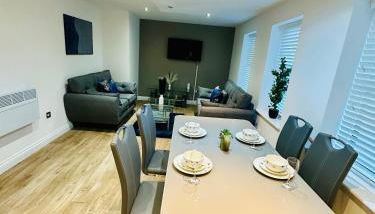 2 Beds Mint drive With Secure car Or Van Park w WiFi-Netflix No Deposit Required - Foto 5