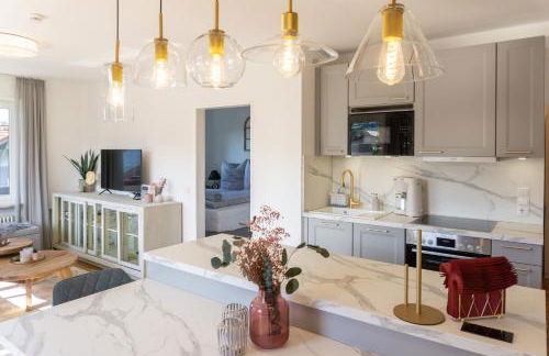 Große helle moderne Wohnung mit Balkon und Aussicht HBS - Foto 1