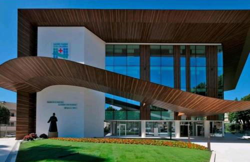 Aurora Appartamenti - a 150m dall Ospedale Sacro Cuore - Foto 12