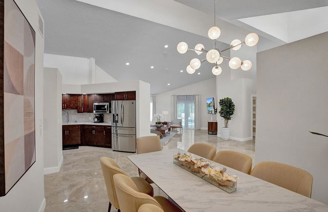 The Grand Luxe 8BR Villa w Pool and Basketball - Foto 60