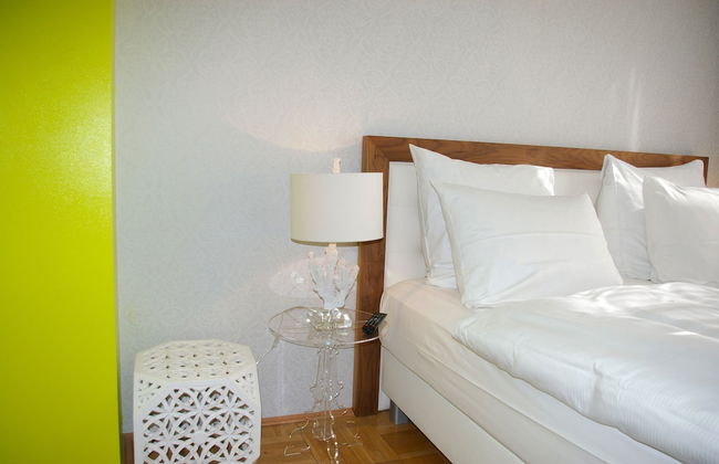 The Suite Hotel Garden - Photo 5