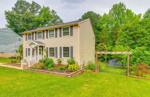 3 Mi to Dtwn Cary Family Home with Deck! - Foto 32